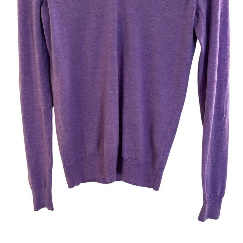 Uniqlo purple V-neck preppy academia sweater Size M Pure new wool - Picture 5 of 9